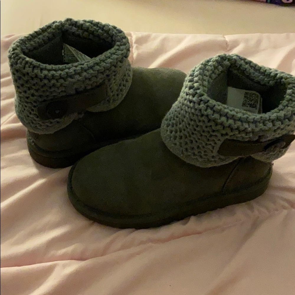 Girls Ugg Boots Size 1